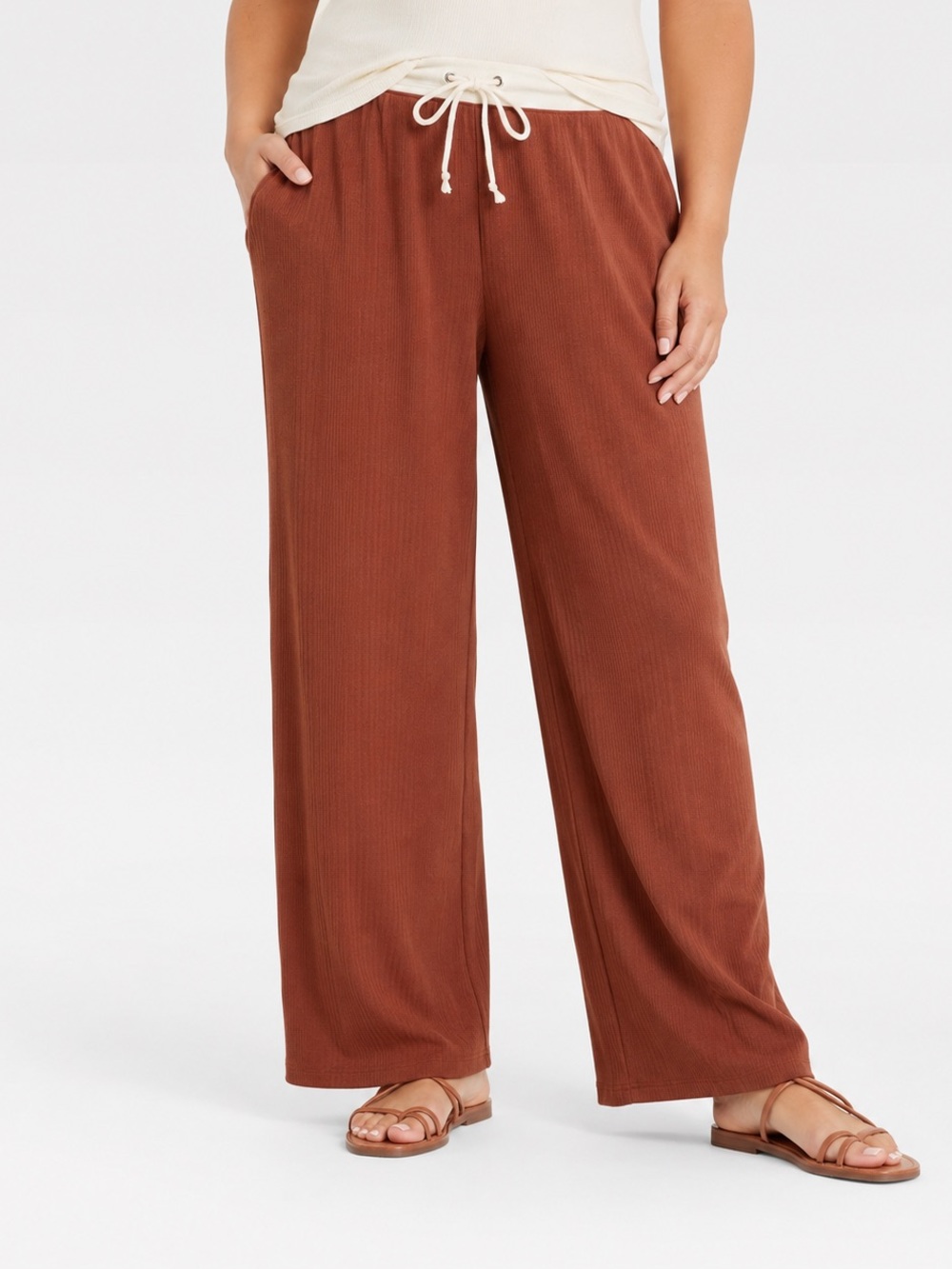 Universal Thread Women's Mid-Rise Rib Knit Full Pull-On Pants Aubusson Red Sz L